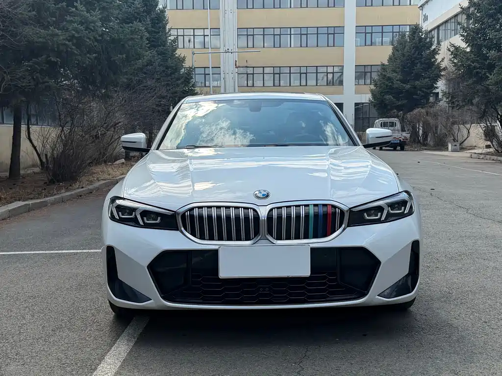 BMW 3 Series 2023 320Li M Sports Package купить на сайте DeffCars