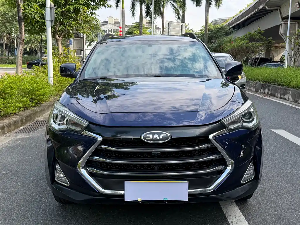 Refine S7 2018款 运动版 1.5T 自动舒适型 7座 купить на сайте DeffCars