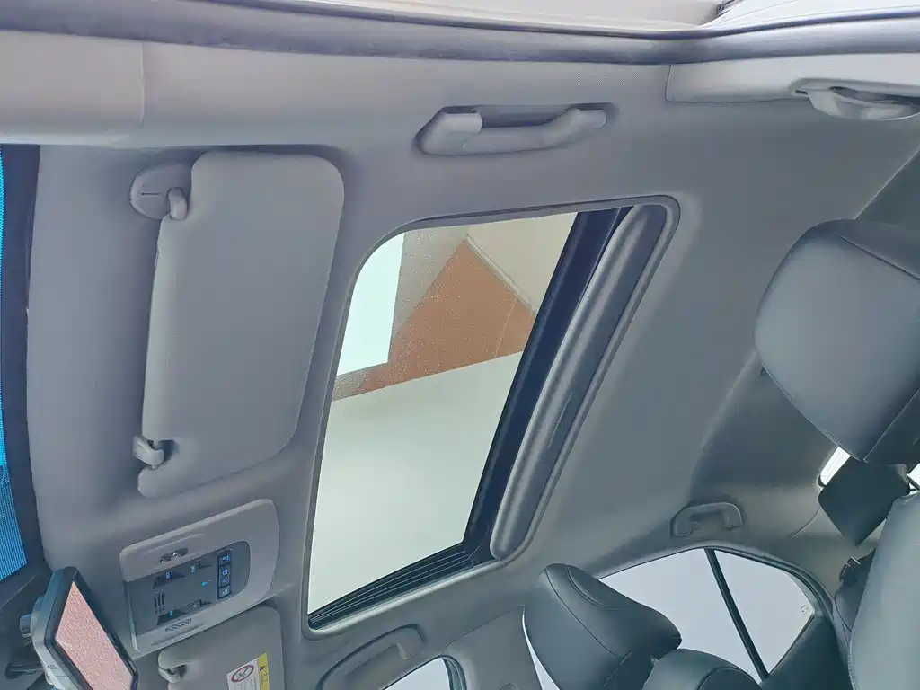 Camry 2019 2.0G Deluxe Edition National VI купить на сайте DeffCars