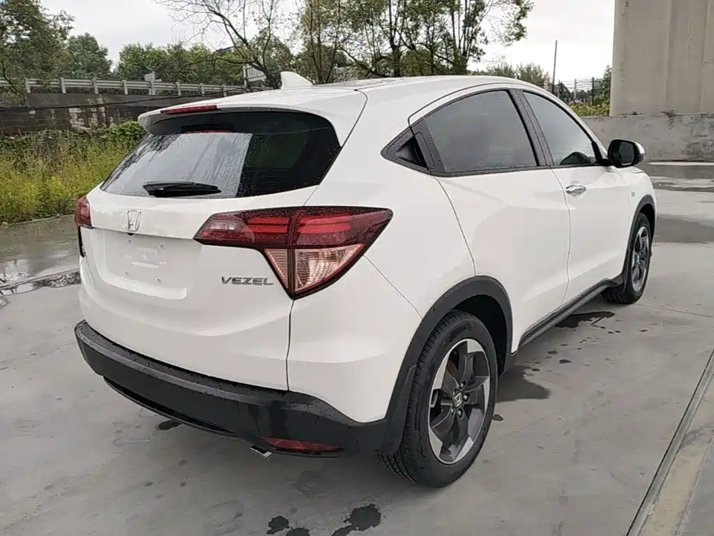 Binzhi 2017 1.8L CVT two-wheel drive Pioneer type купить на сайте DeffCars