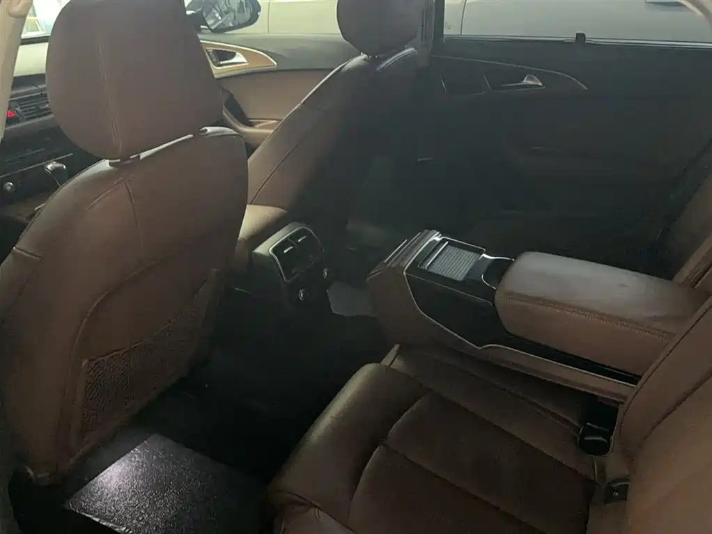 Audi A6L 2018 30th Anniversary Model 30 FSI Fashion Model купить на сайте DeffCars