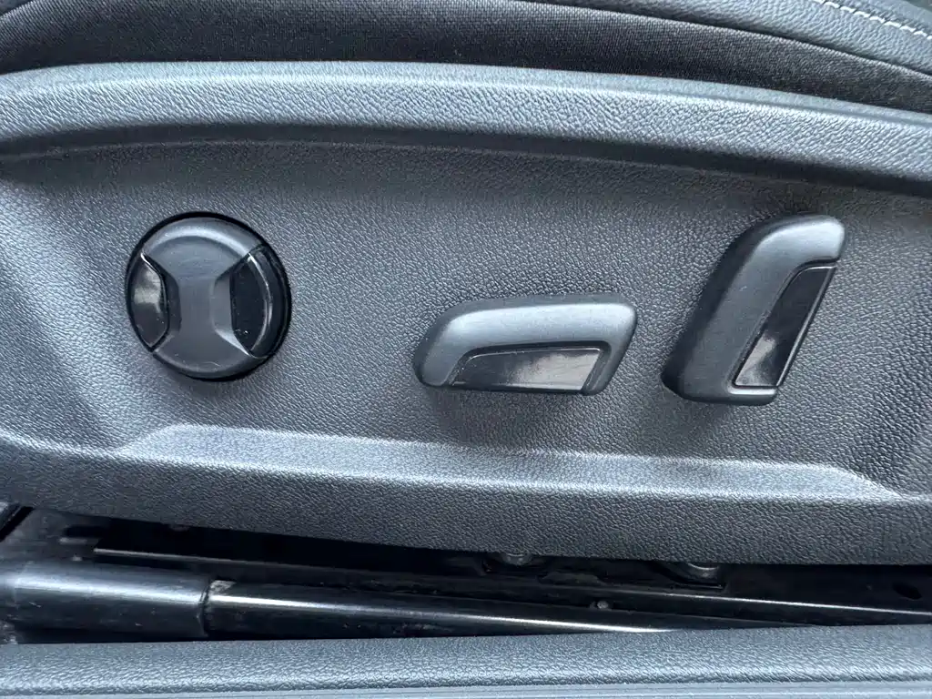 Passat 2022 280TSI Elite Edition купить на сайте DeffCars