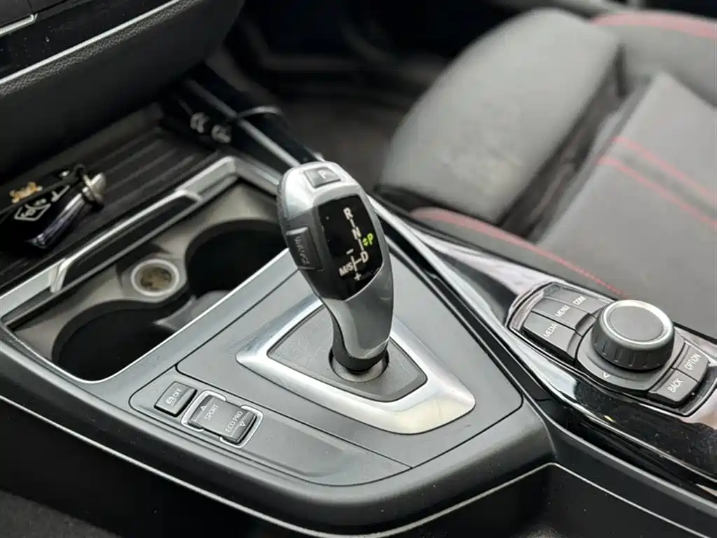 BMW 1 Series Imported 2018 118i Sports Design Package купить на сайте DeffCars