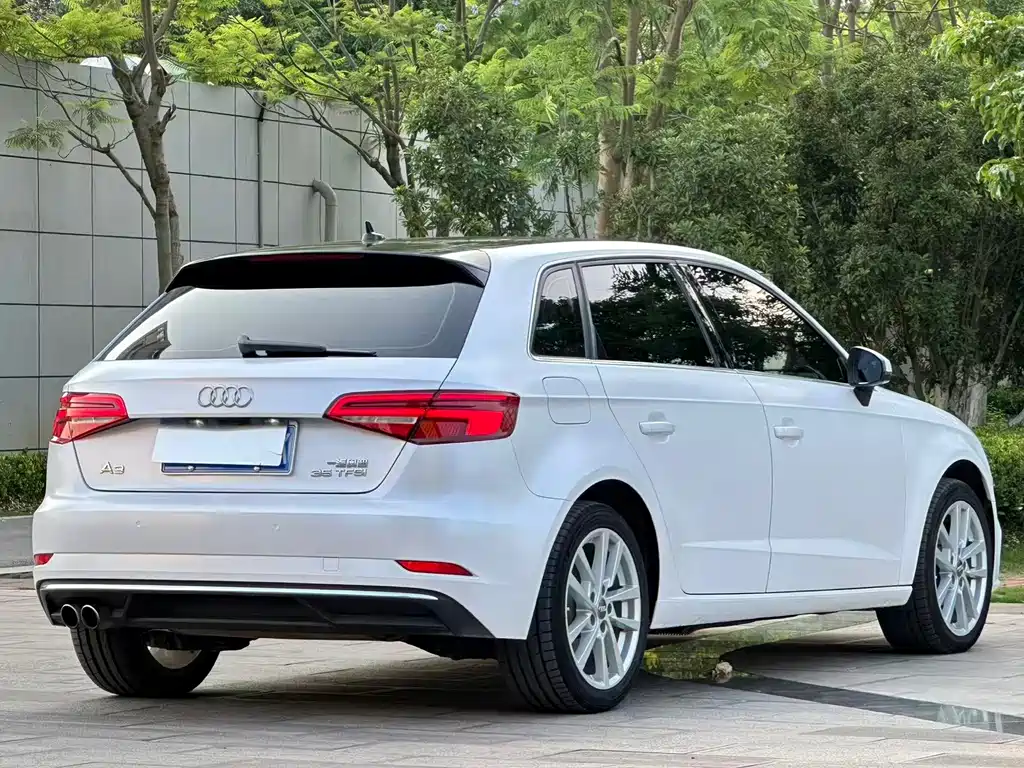 Audi A3 2019 Sportback 35 TFSI Enterprising National V купить на сайте DeffCars