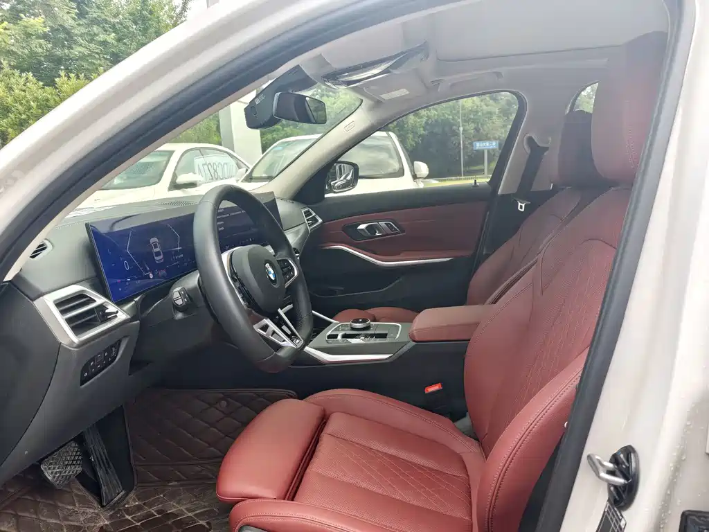 BMW 3 Series 2025 325Li M Sports Package купить на сайте DeffCars