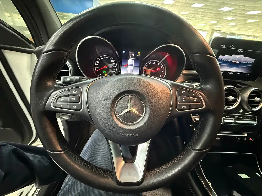 Mercedes-Benz GLC 2019 GLC 200 L 4MATIC купить на сайте DeffCars
