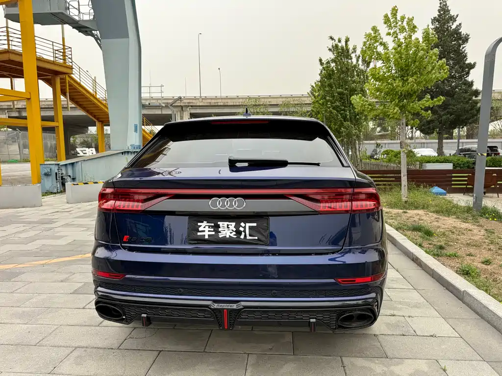 Audi Q8 2019 55 TFSI exclusive dynamic model купить на сайте DeffCars