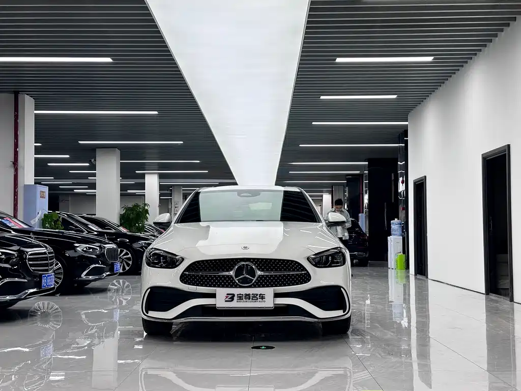 Mercedes-Benz C-Class 2023 facelift C 200 L sports version купить на сайте DeffCars