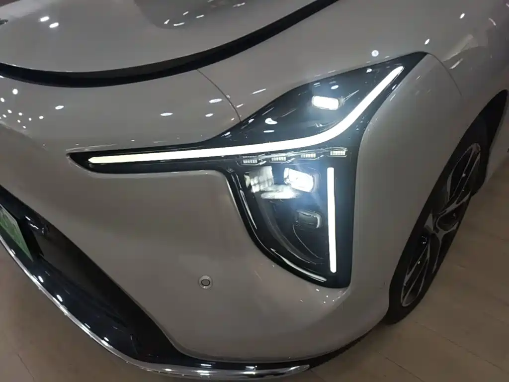 LS6 2026款 增程 52 Max купить на сайте DeffCars