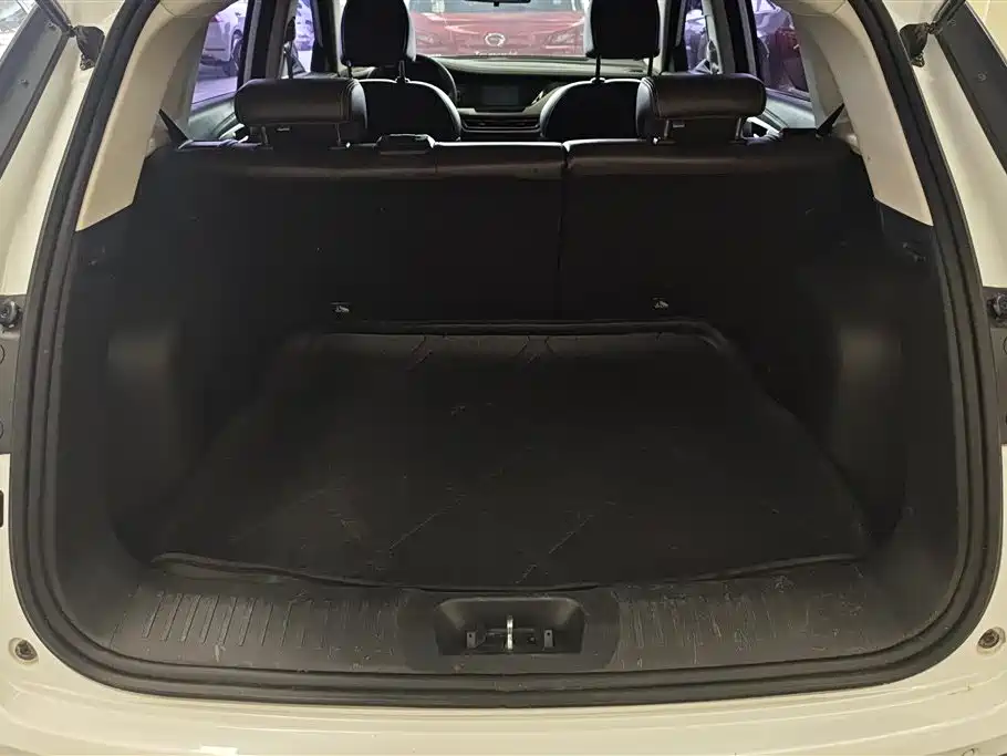 Changan CS35PLUS 2019 1.6L Manual Yuelian Edition National VI купить на сайте DeffCars