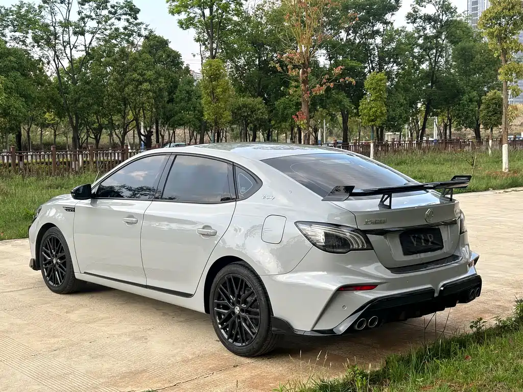 MG6 2025 1.5T XLINE Shark Hunting Edition купить на сайте DeffCars