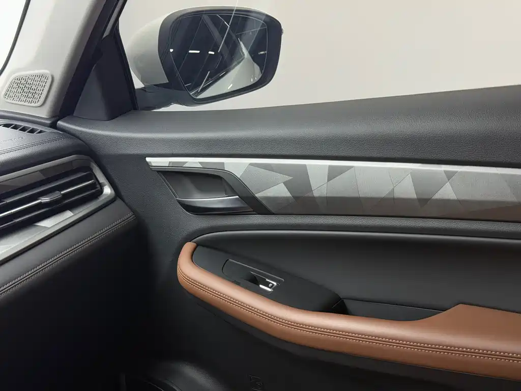 Vision X6 2021 PRO 1.4T automatic premium model купить на сайте DeffCars