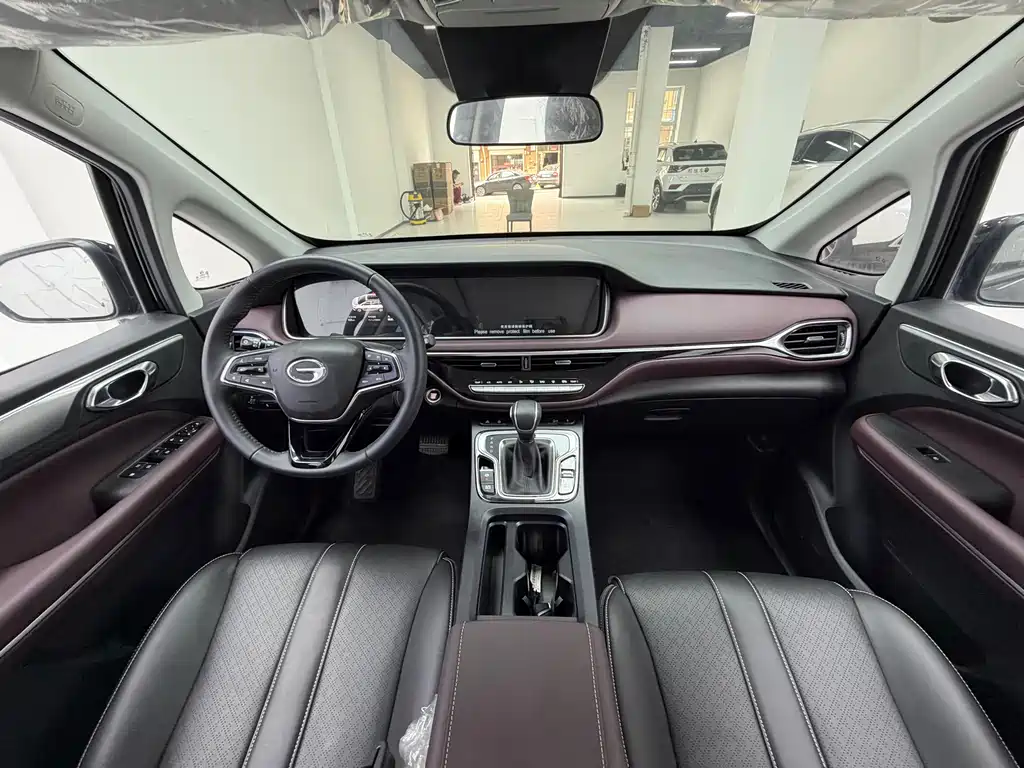 Trumpchi M6 2021 270T DCT Deluxe Edition (seven seats) купить на сайте DeffCars