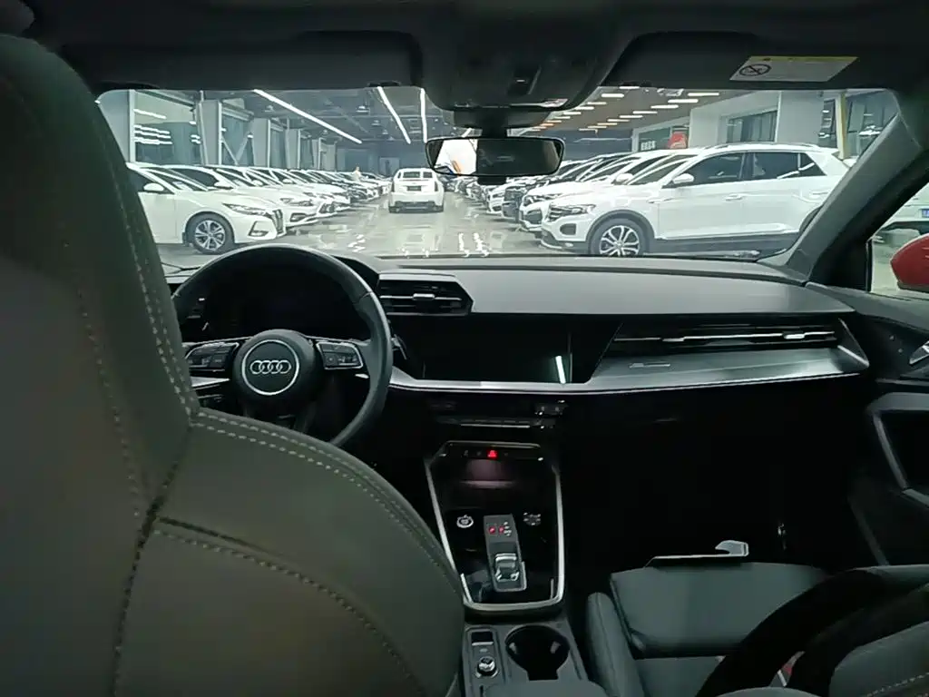 Audi A3 2024 Sportback 35 TFSI stylish and sporty купить на сайте DeffCars