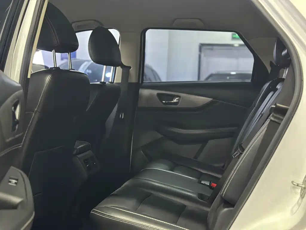 Fengguang S560 2018 1.8L manual elite 7 seats купить на сайте DeffCars