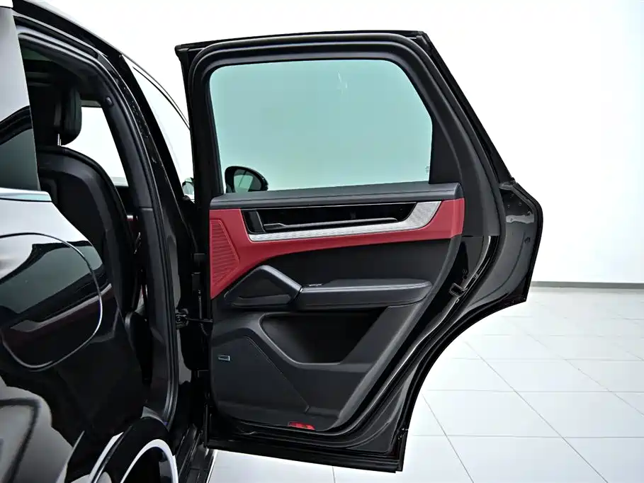 Cayenne 2024 Cayenne 3.0T купить на сайте DeffCars