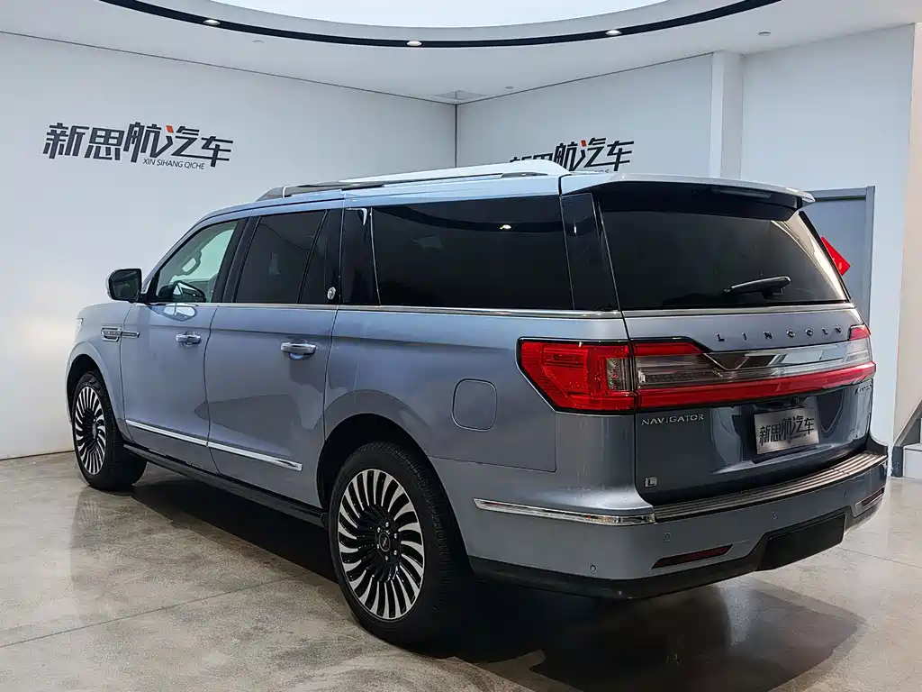Navigator 2020 3.5T President Series купить на сайте DeffCars