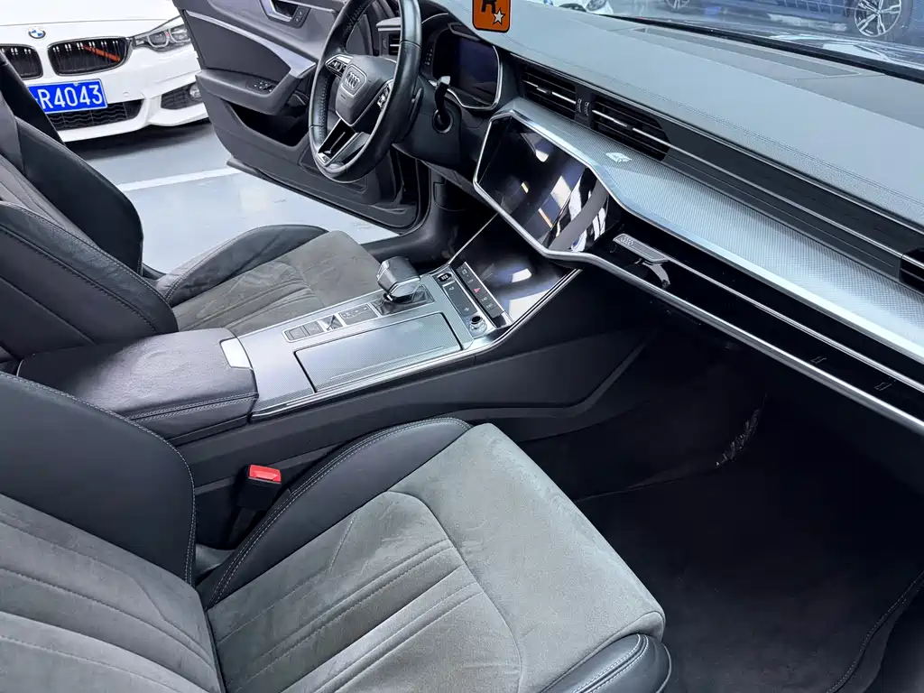Audi A6L 2021 45 TFSI Premium Dynamic Model купить на сайте DeffCars