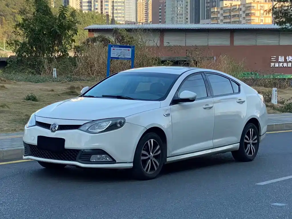 MG6 2012 hatchback 1.8L automatic comfort version купить на сайте DeffCars