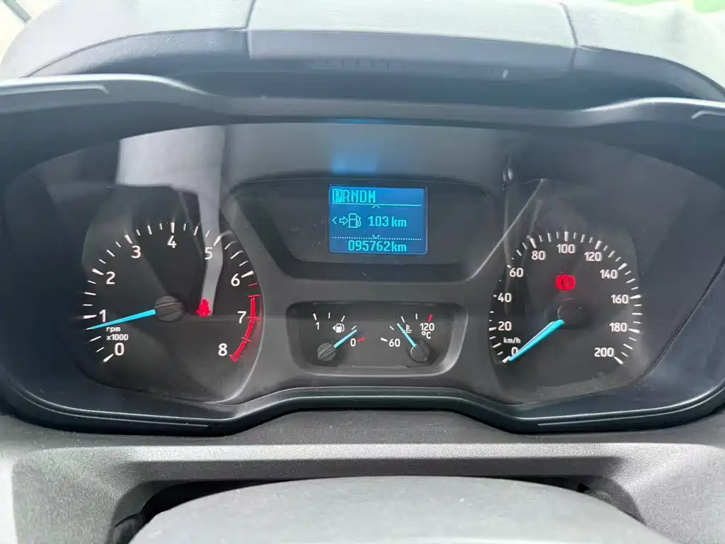 Transit 2019 2.0T gasoline automatic multi-functional commercial vehicle with central axle, mid-roof, 6-seater National VI купить на сайте DeffCars