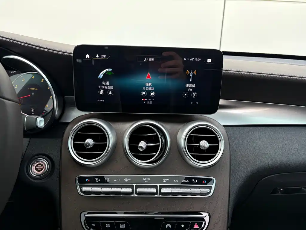 Mercedes-Benz GLC 2022 GLC 260 L 4MATIC luxury model купить на сайте DeffCars