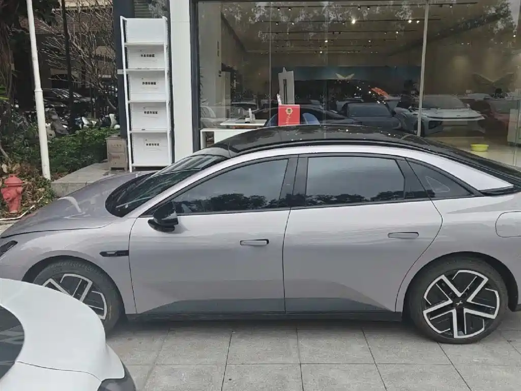 Xpeng MONA M03 2025 model 600 long battery life Max купить на сайте DeffCars