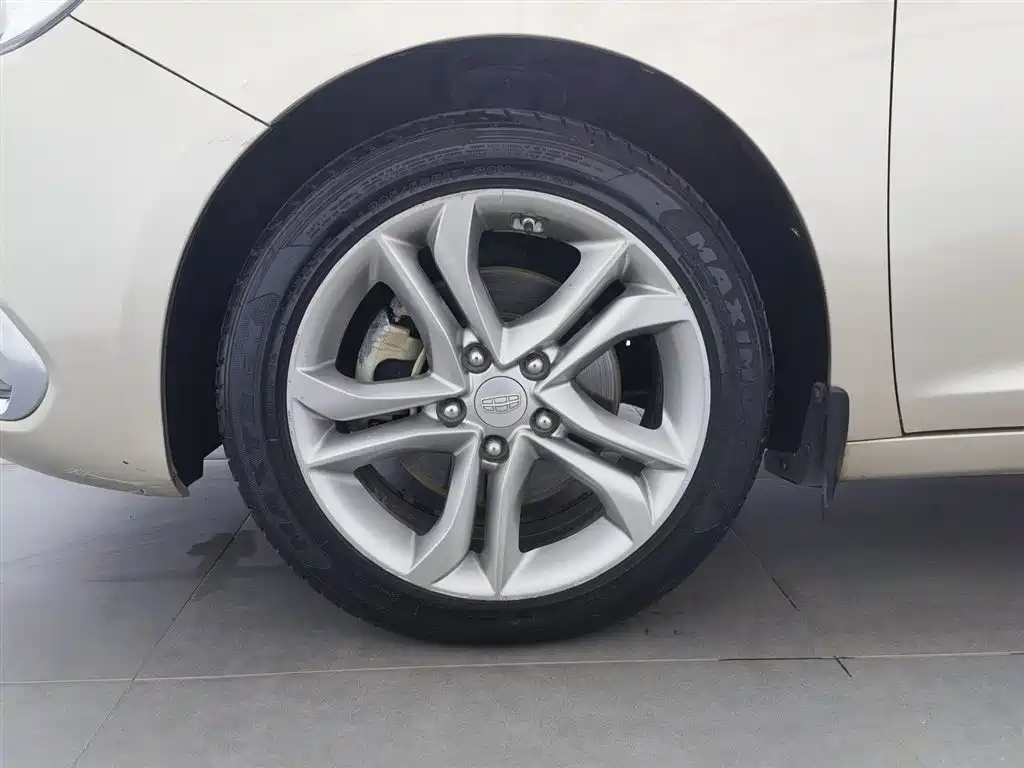 Emgrand GL 2017 1.3T DCT premium model купить на сайте DeffCars