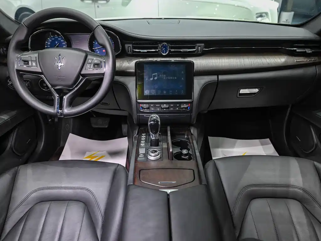 President 2017 3.0T standard model купить на сайте DeffCars