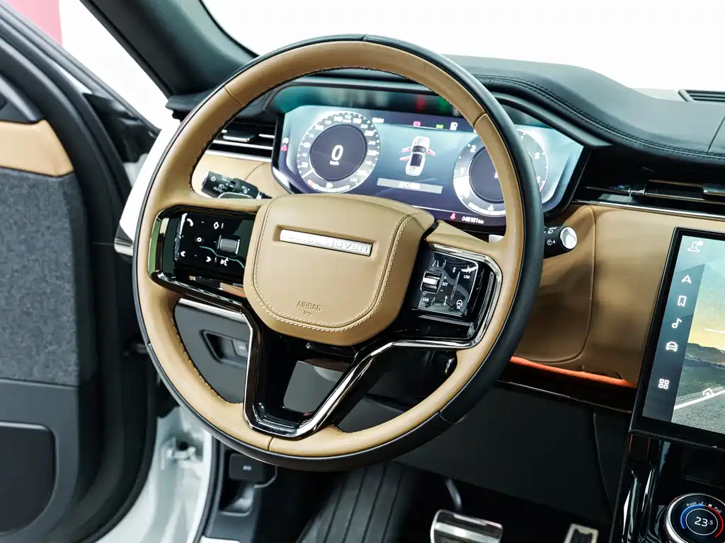 Range Rover Sport 2023 400PS Dynamic SE купить на сайте DeffCars