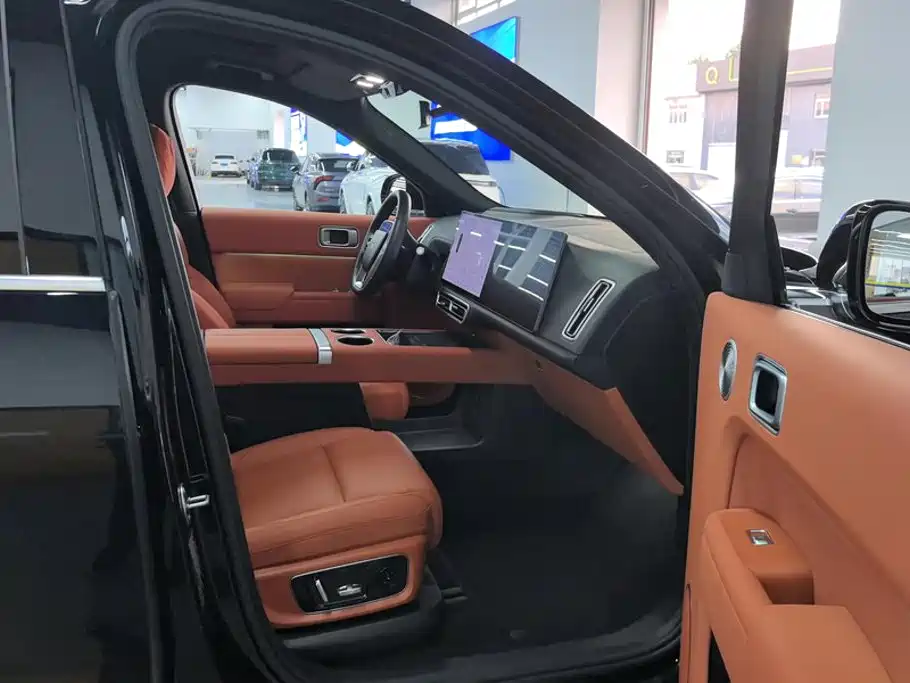 Ideal L8 2025 Ultra smart refresh version купить на сайте DeffCars