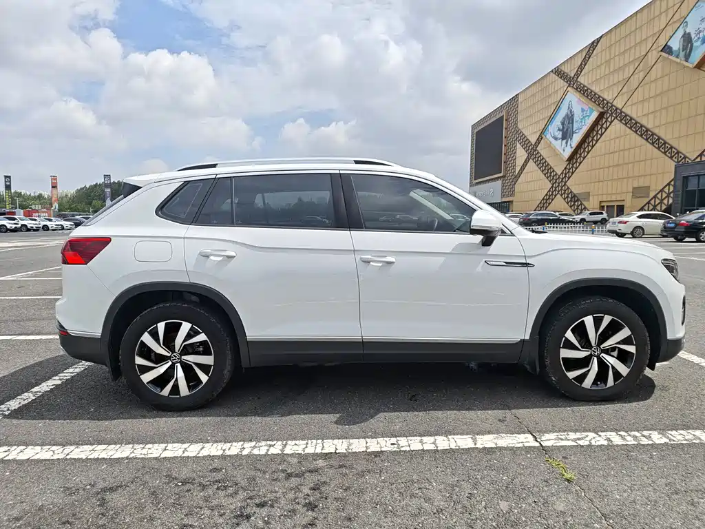 Tanyue 2022 280TSI two-wheel drive luxury smart connected version купить на сайте DeffCars
