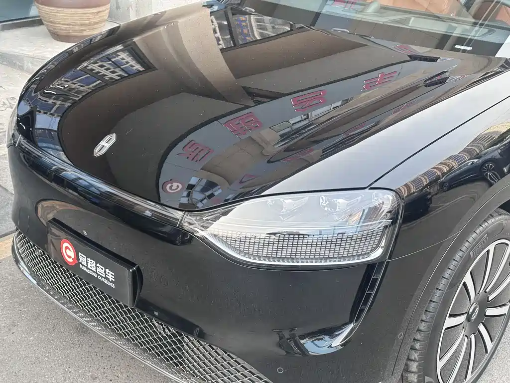 Wenjie M9 2024 pure electric Max version 100kWh 6-seater version купить на сайте DeffCars