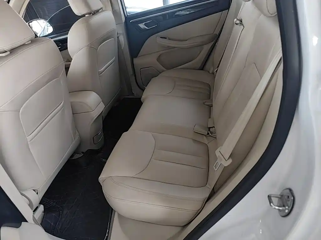 Damai X5 2017 upgraded version 1.5T CVT landlord type купить на сайте DeffCars