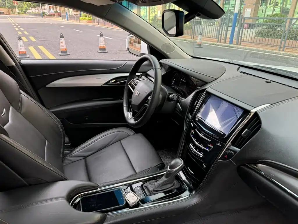 Cadillac ATS-L 2017 28T Fashion Model купить на сайте DeffCars