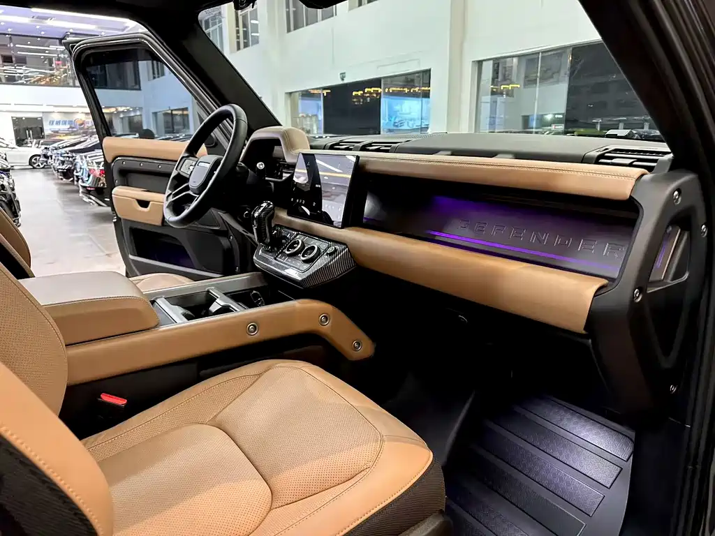 Land Rover Defender 2025 110 3.0T P400 X-Dynamic HSE купить на сайте DeffCars