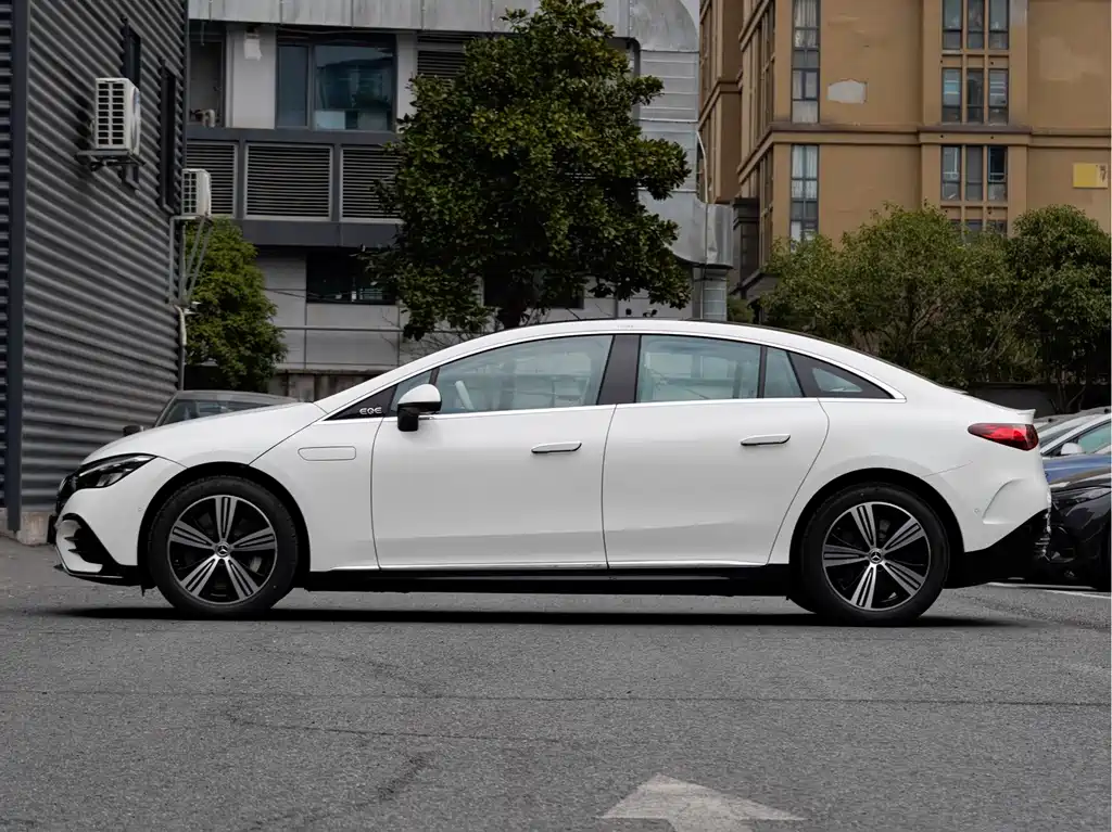 Mercedes-Benz EQE 2025 500 4MATIC Pioneer Edition купить на сайте DeffCars