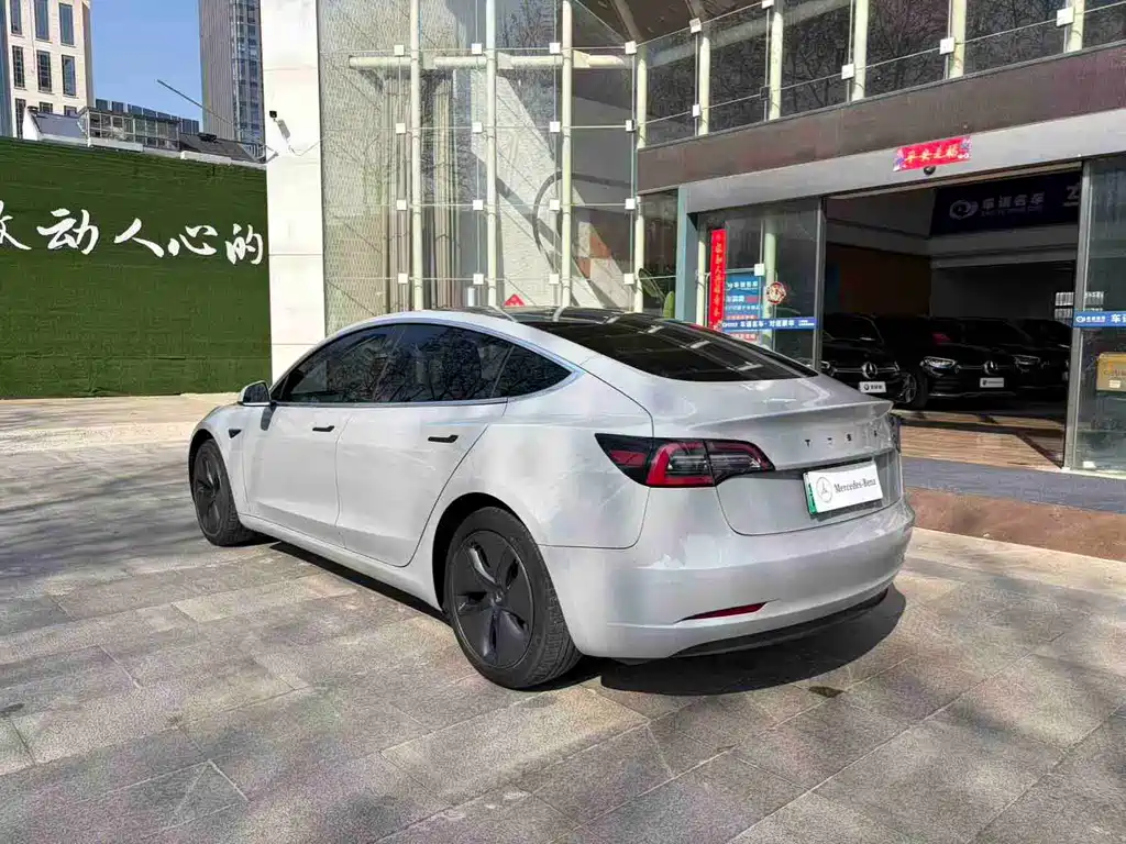 Model 3 2019 standard range rear drive upgraded version купить на сайте DeffCars
