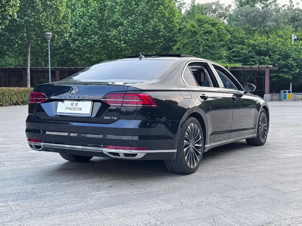 Huiang 2021 380TSI Premium Edition купить на сайте DeffCars