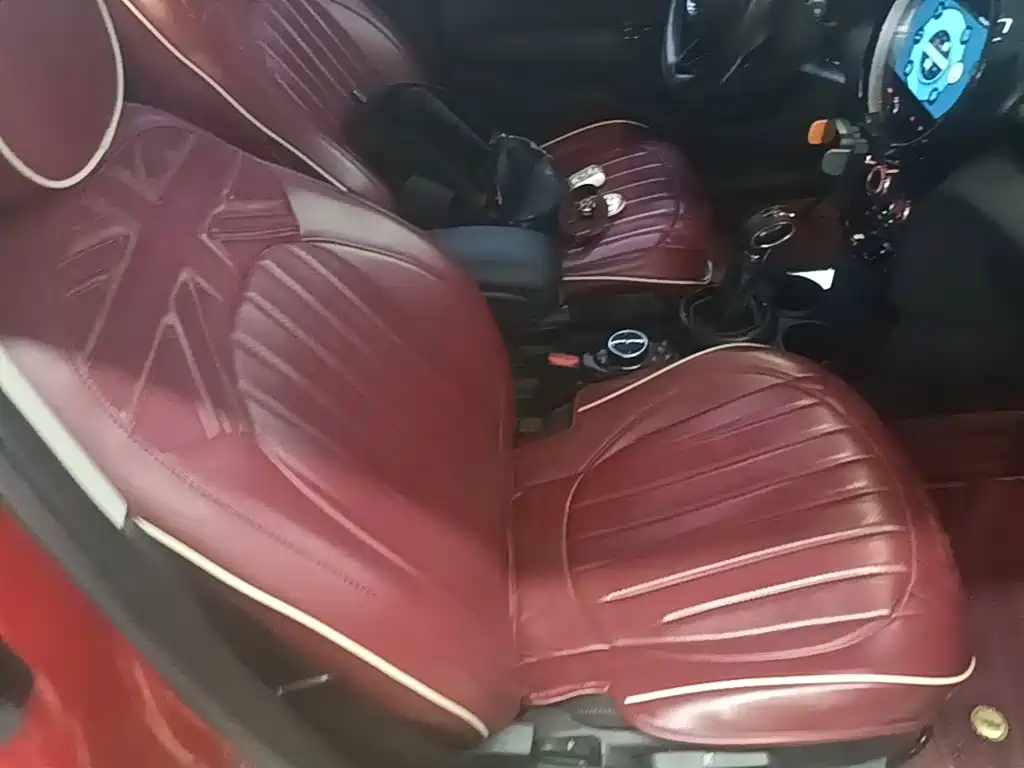 Mini 2016 1.2T one Five Door Edition купить на сайте DeffCars