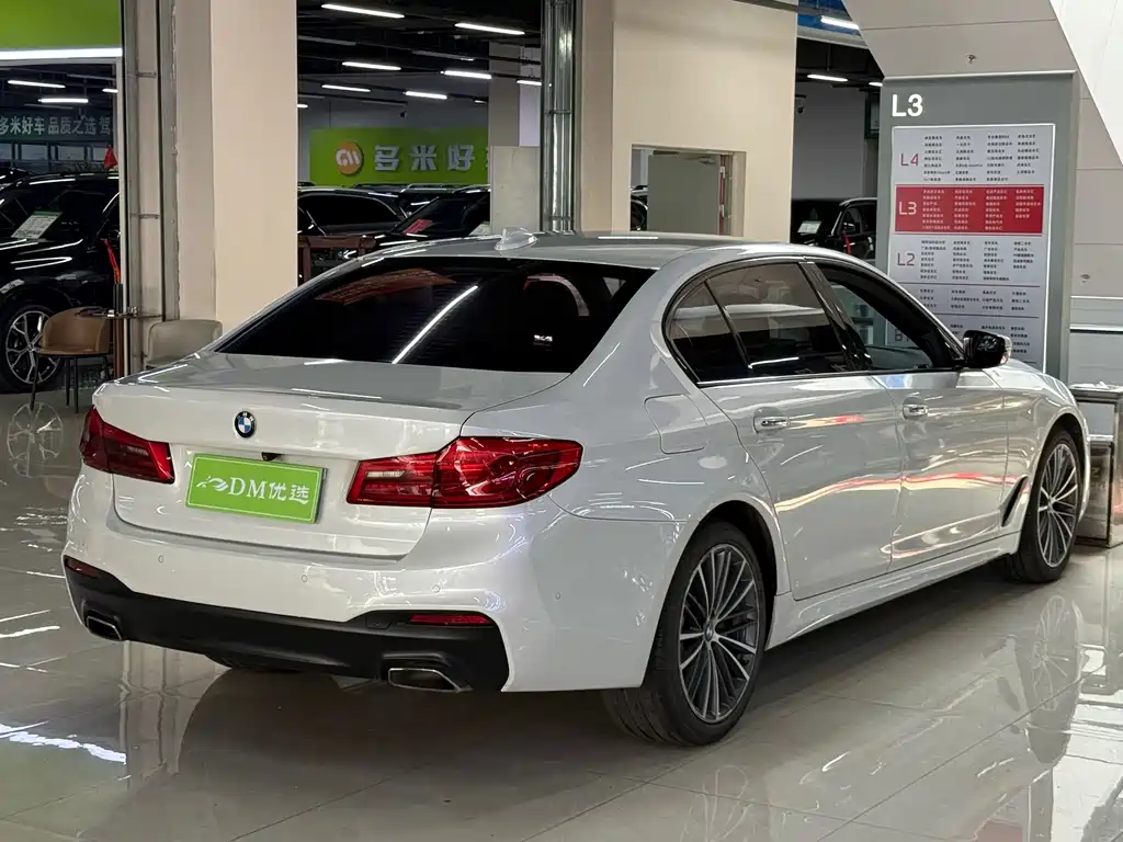 BMW 5 Series 2018 525Li M Sports Package купить на сайте DeffCars