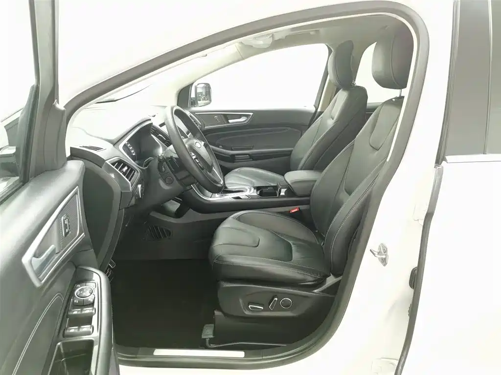 Ruijie 2018 EcoBoost 245 four-wheel drive Zunrui Plus 7 seats, National VI купить на сайте DeffCars