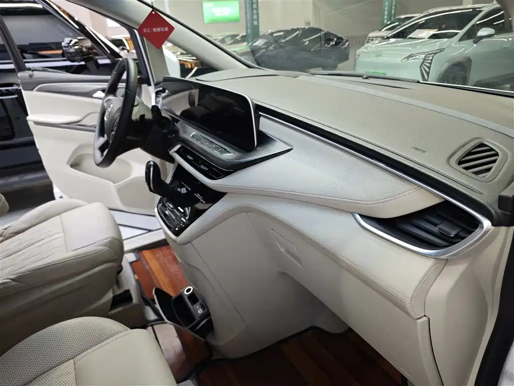 Buick GL8 2021 ES Lu Zun 653T Comfort Type купить на сайте DeffCars