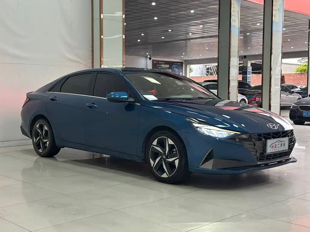 Elantra 2021 240TGDi DCT LUX Premium Edition купить на сайте DeffCars