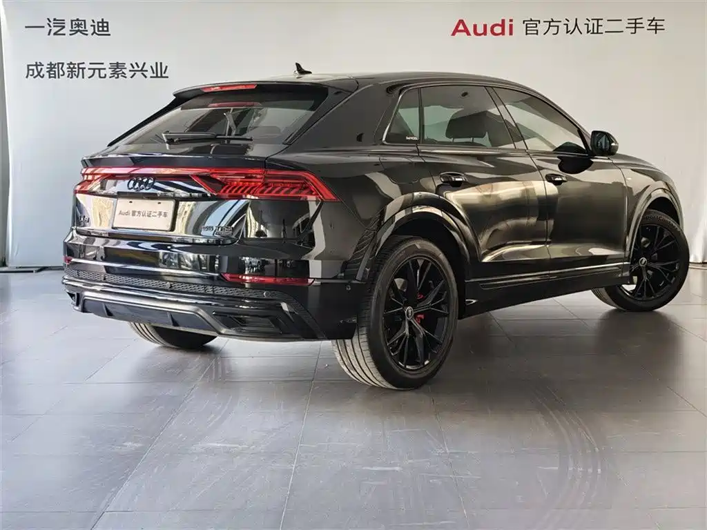 Audi Q8 2022 55 TFSI luxury and dynamic model купить на сайте DeffCars