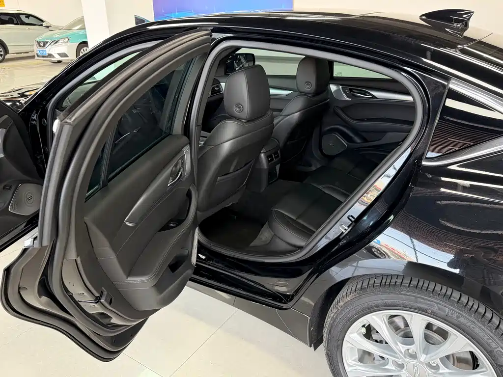 Cadillac CT5 2023 28T luxury model (standard version) купить на сайте DeffCars