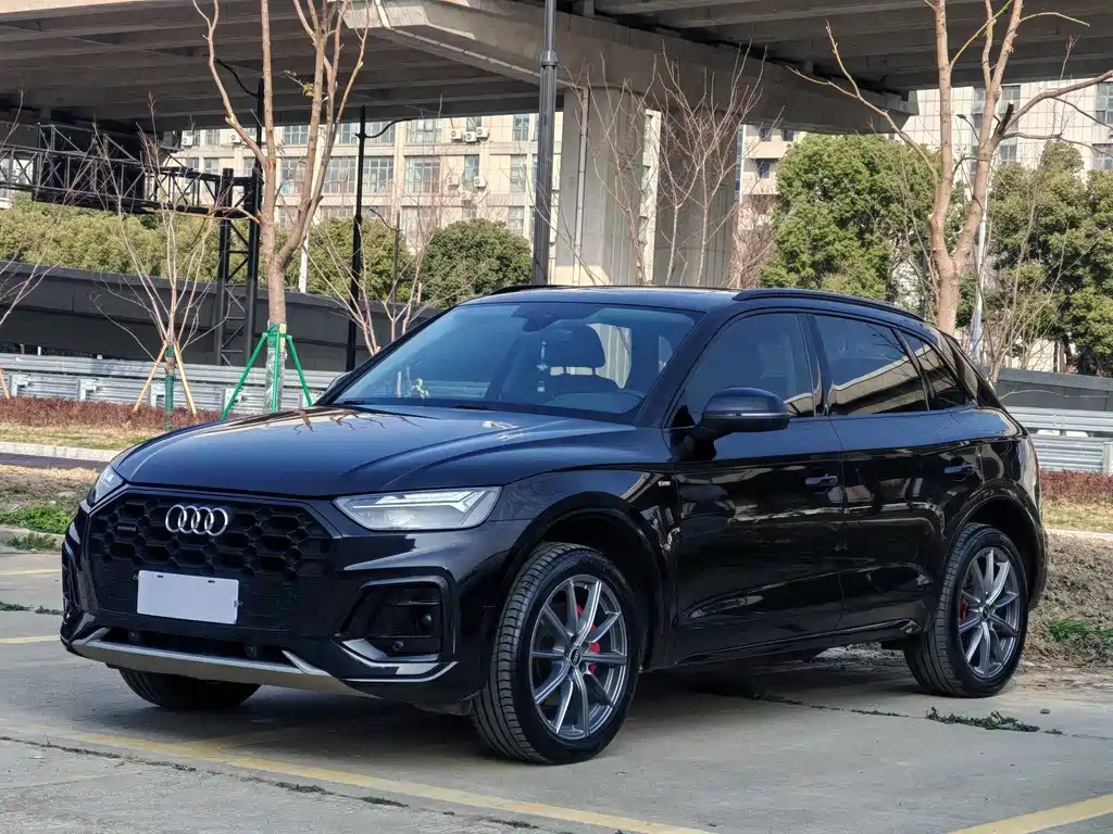 Audi Q5L 2022 40T luxury and dynamic model купить на сайте DeffCars