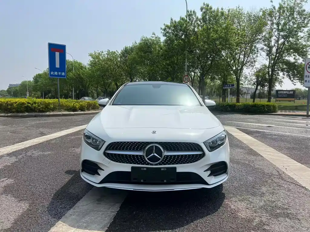 Mercedes-Benz A-Class 2022 A 200 L Sports Sedan Fashionable купить на сайте DeffCars