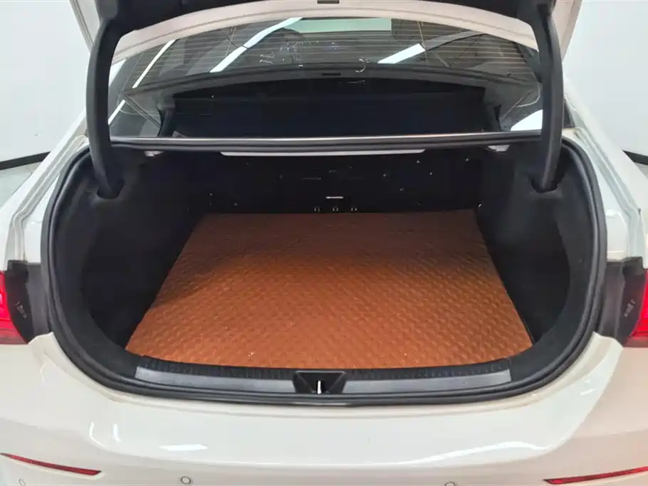 Mercedes-Benz A-Class 2023 A 200 L Fashion Model купить на сайте DeffCars