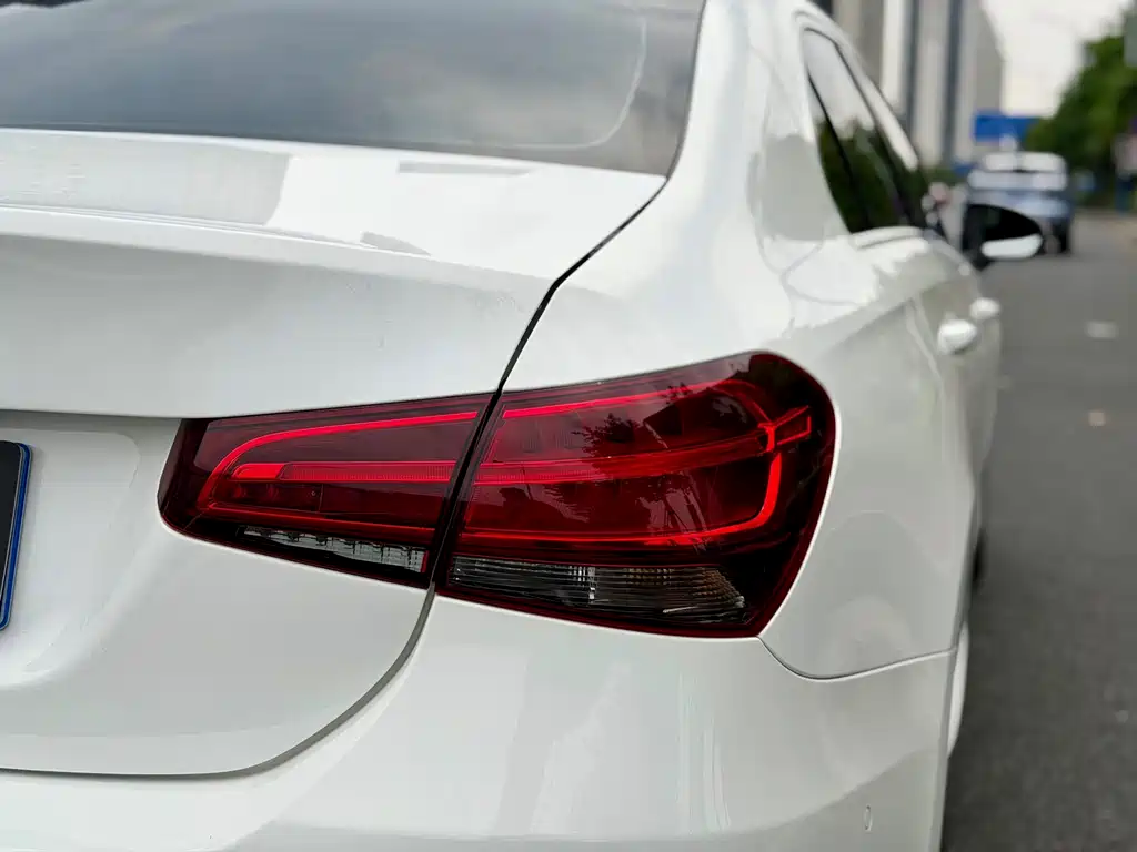 Mercedes-Benz A-Class 2020 facelift A 180 L купить на сайте DeffCars