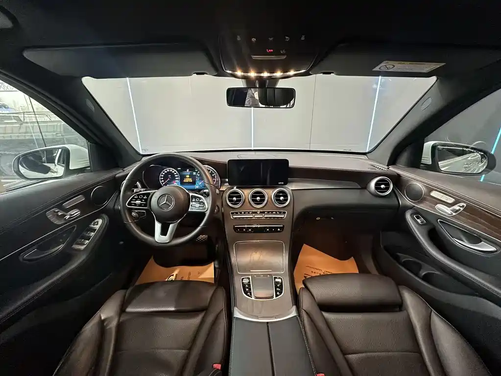 Mercedes-Benz GLC 2021 GLC 260 L 4MATIC luxury model купить на сайте DeffCars